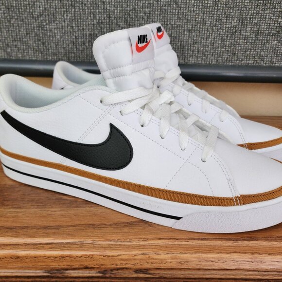 Nike Men's Court Legacy Leather Athletic Sneaker Shoes Size 11 - Picture 2 of 6